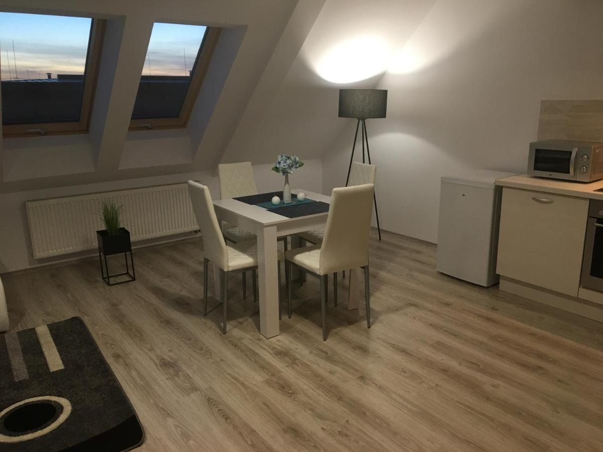 Queen Apartman Debrecen Exterior foto